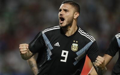 华体会电竞焦点-什琴斯尼神扑获对手主帅称赞